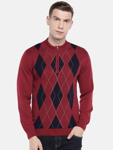 

Globus Men Red Printed Sweater