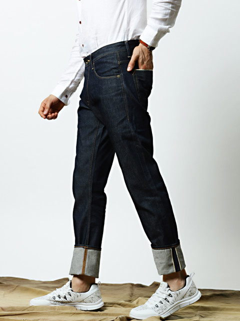 

Mr Bowerbird Men Blue Tailored Fit Mid-Rise Clean Look Jeans