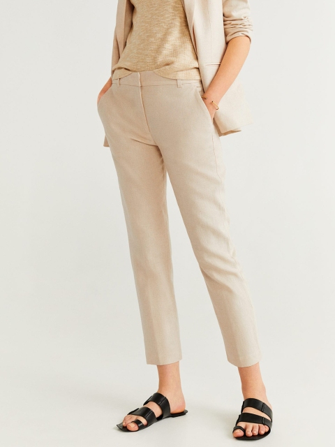 

MANGO Women Off-White Regular Fit Solid Cropped Trousers