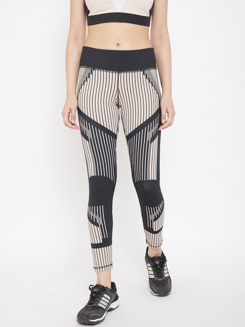 

Reebok Women Black & Cream-Coloured C Lux Bold 2.0 Moto Printed Studio 7/8th Tights