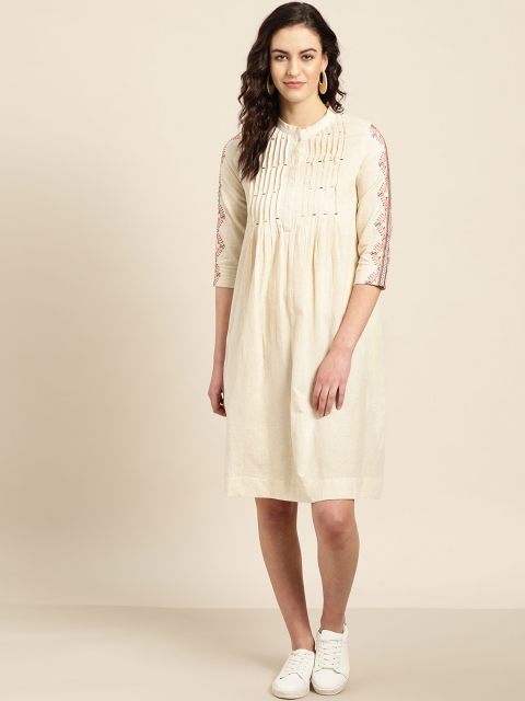 

Sangria Women Off-White Embroidered Detail A-Line Dress