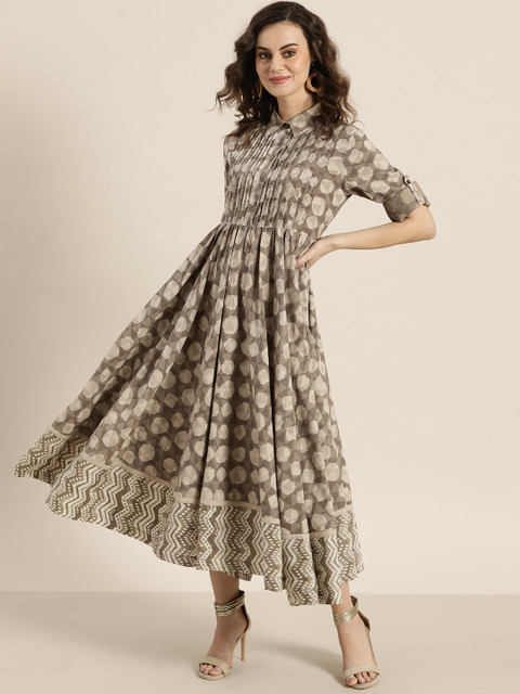 

Sangria Women Taupe & Grey Printed Maxi Dress