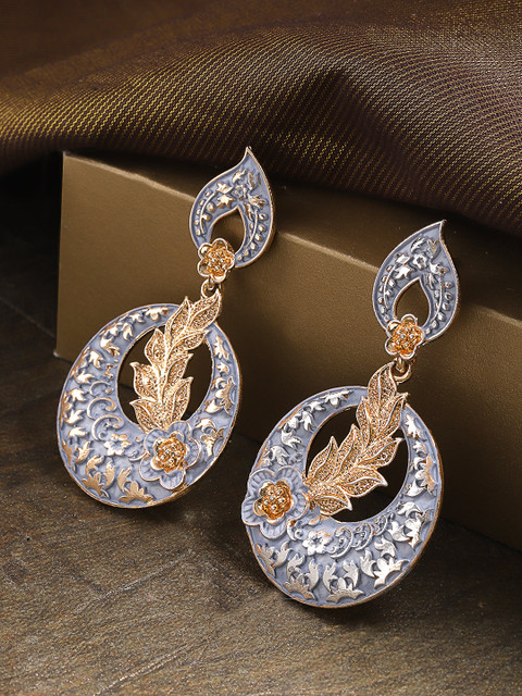 

Priyaasi Blue Gold-Plated Hand Painted Crescent Shaped Chandbalis