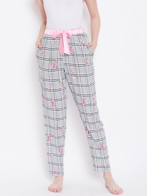 

Sweet Dreams Women Off-White & Navy Blue Checked Lounge Pants
