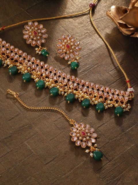 

Zobby Green Gold-Plated Kundan Studded & Beaded Handcrafted Choker Jewellery Set