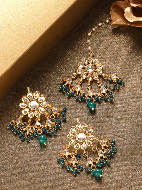 

Zobby Green Gold-Plated Kundan Studded & Beaded Handcrafted Jewellery Set