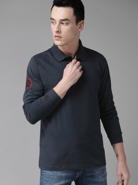 

Roadster Men Navy Blue Solid Polo Collar T-shirt with Sleeve Badge