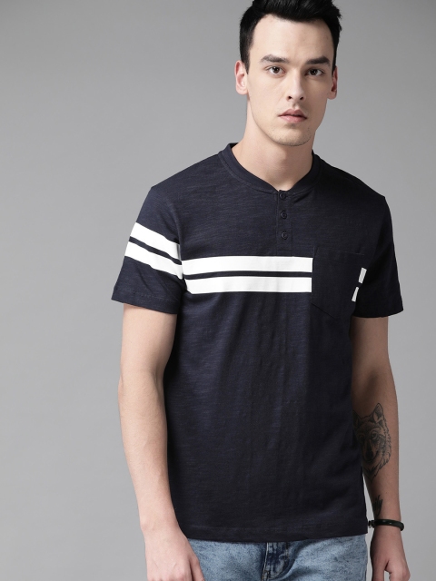 

Roadster Men Navy Blue Placement Stripe Mandarin Collar T-shirt