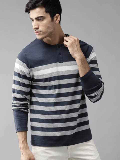 

Roadster Men Navy Blue & Grey Melange Striped Henley Neck T-shirt