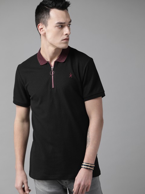 

Roadster Men Black Solid Polo Collar T-shirt