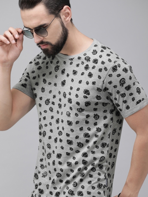 

Roadster Men Grey & Black Printed Round Neck Pure Cotton T-shirt