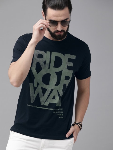 

Roadster Men Navy Blue Printed Round Neck T-shirt
