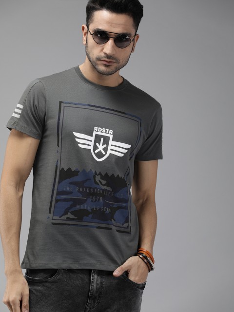 

Roadster Men Grey Printed Round Neck T-shirt
