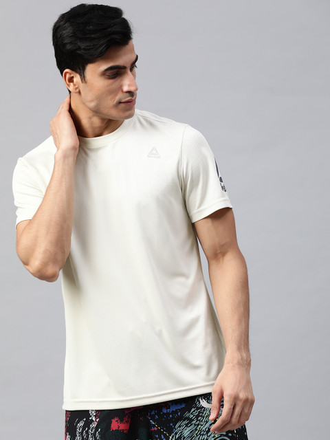 

Reebok Men Off-White Foundation Mesh Solid Training T-Shirt