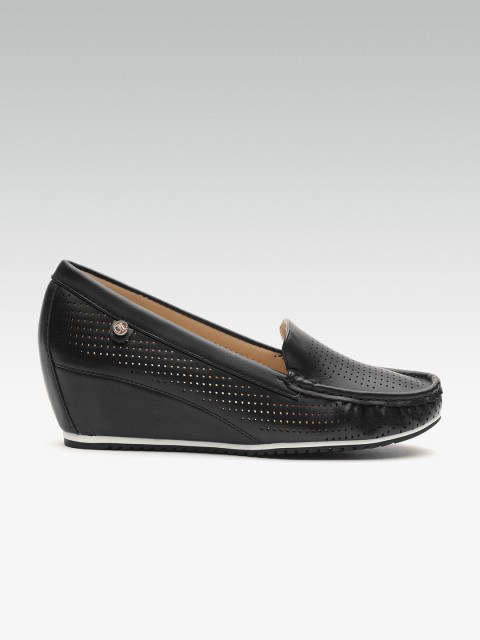 

Carlton London Women Black Perforated Pumps