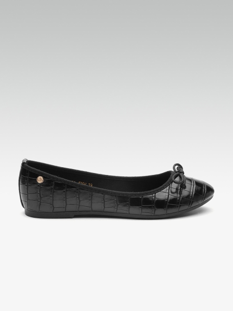 

Carlton London Women Black Textured Ballerinas