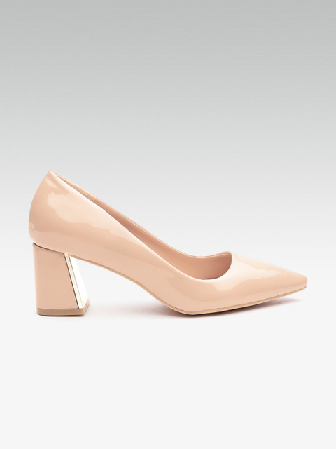 

Carlton London Women Peach-Coloured Solid Pumps