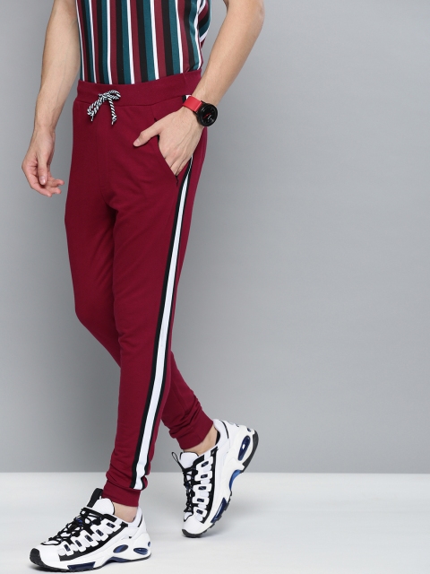 

Difference of Opinion Men Maroon Solid Straight Fit Joggers