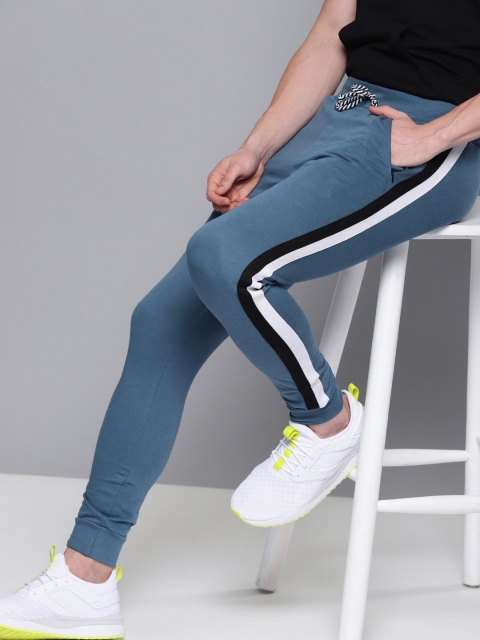 

Difference of Opinion Men Teal Blue Solid Slim-Fit Joggers