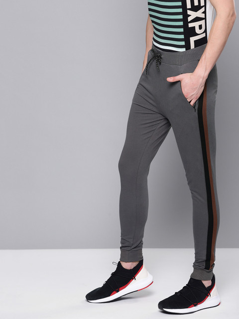 

Difference of Opinion Men Grey Solid Slim-Fit Joggers