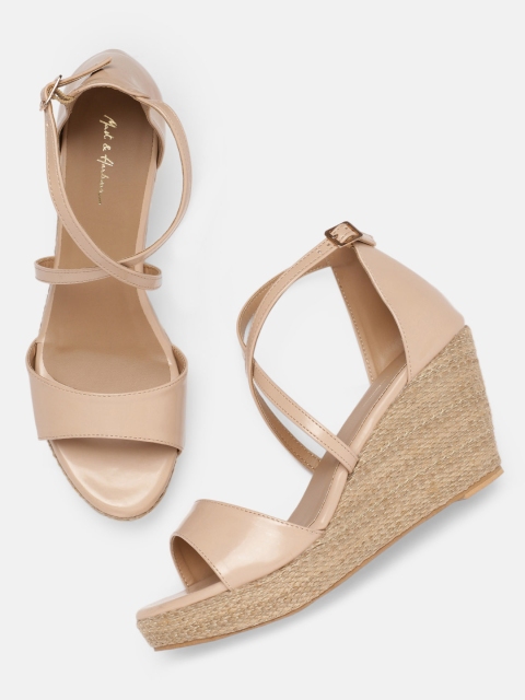 

Mast & Harbour Women Pink Solid Wedges