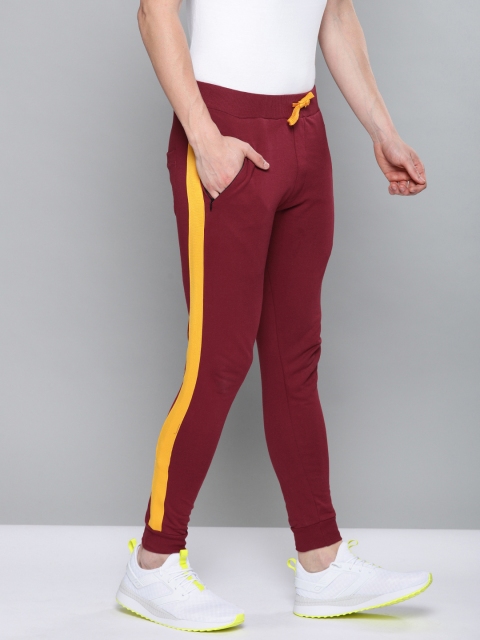 

DILLINGER Men Maroon Solid Knitted Regular Fit Joggers