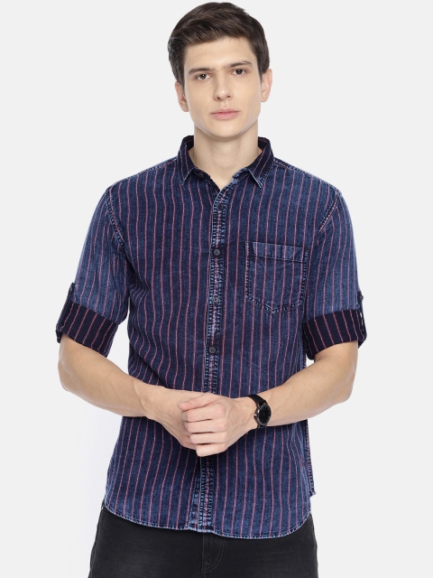 

Ecko Unltd Men Navy Blue & Red Regular Fit Self Striped Casual Shirt
