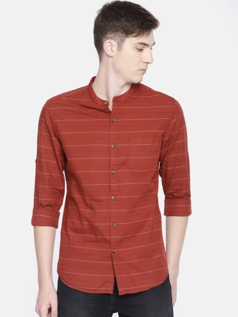 

Ecko Unltd Men Rust Red Rust & White Slim Fit Striped Casual Shirt