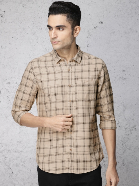 

Ecko Unltd Men Beige & Brown Slim Fit Checked Casual Shirt