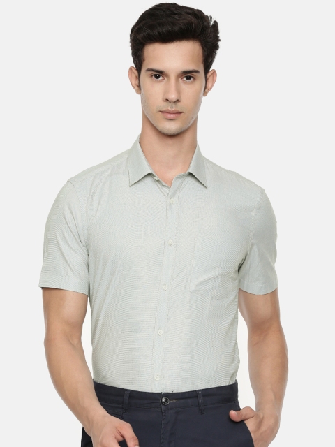 

Blackberrys Men Green Slim Fit Solid Smart Casual Shirt