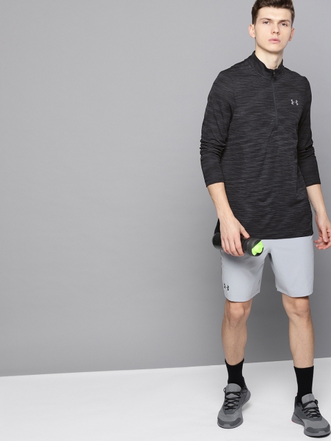 

UNDER ARMOUR Men Black Solid Vanish Seamless 1/2 Zip T-Shirt
