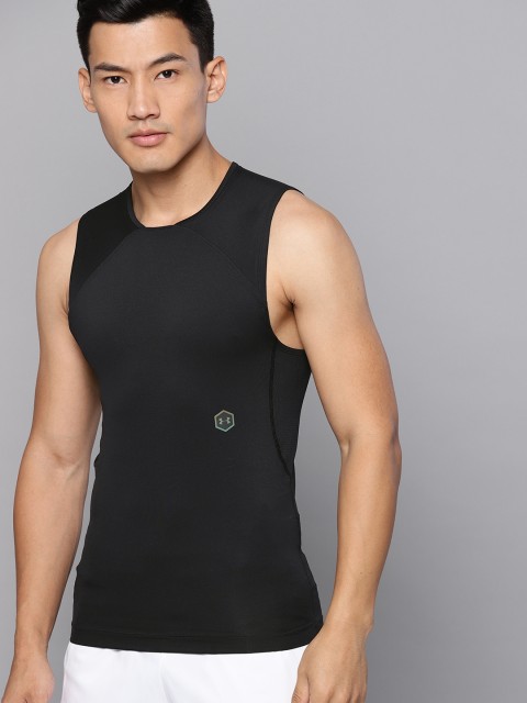 

UNDER ARMOUR Men Black Solid Rush Compression T-Shirt