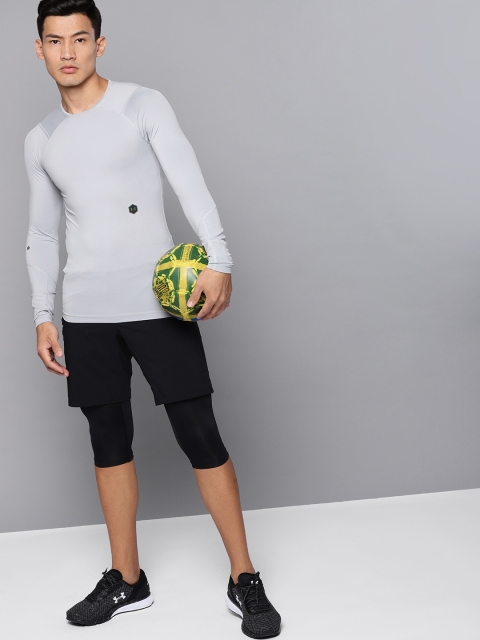 

UNDER ARMOUR Men Grey Solid Rush Compression T-Shirt