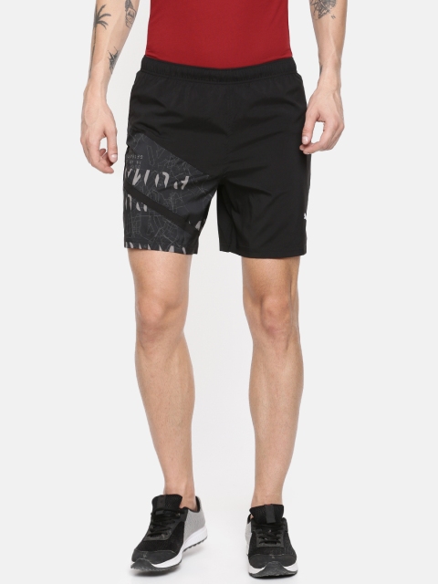 

Puma Men Black Printed Ignite 7" Graphic Sports Shorts
