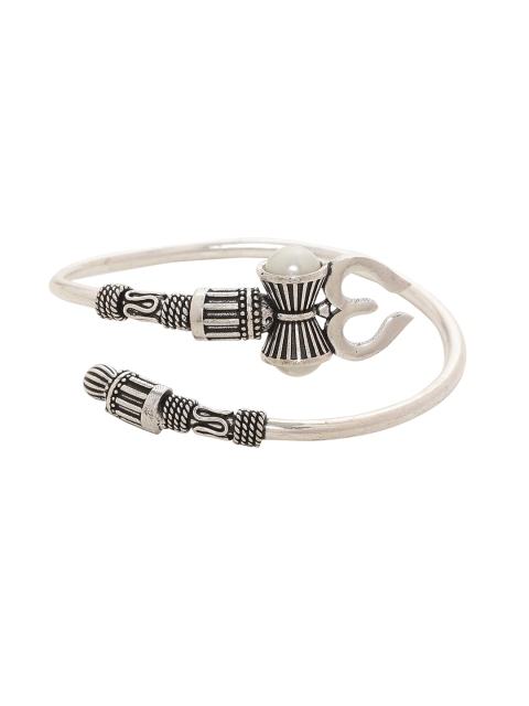 

Dare by Voylla Men Silver-Toned Brass Silver-Plated Oxidised Multistrand Bracelet