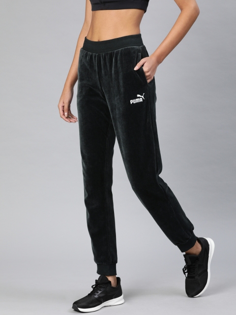 

Puma Women Black Solid Velvet Finish ESS+ Velour Track Pants