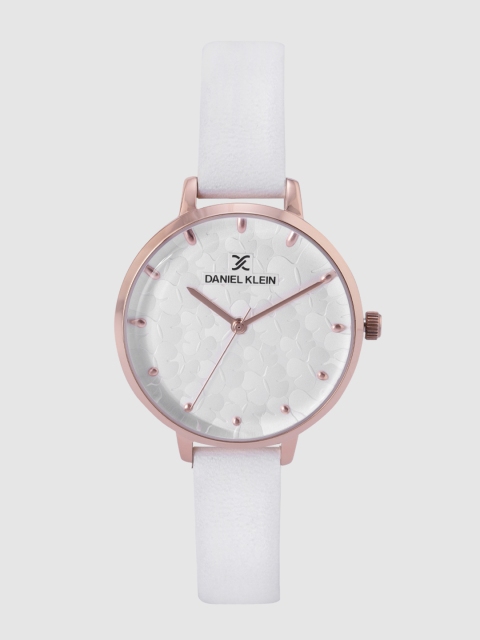 

Daniel Klein Women Silver-Toned Textured Analogue Watch