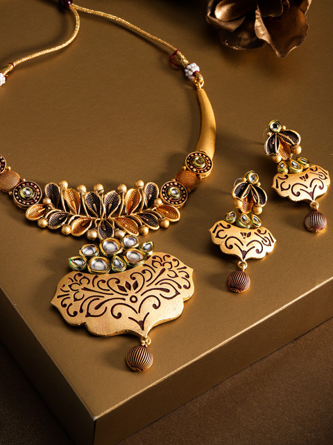 

Priyaasi Brown & Orange Gold-Plated Kundan-Studded Meenakari Jewellery Set