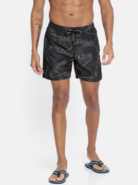 

Calvin Klein Underwear Men Black & White Printed Swimwear Boxers KM00281054-054