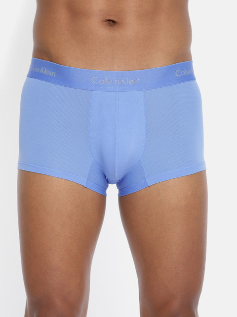 

Calvin Klein Underwear Men Blue Solid Trunks NB1497VP8-VP8