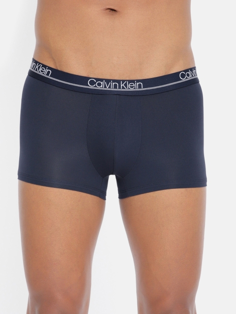 

Calvin Klein Underwear Men Navy Blue Solid Trunks NB17628SB-8SB