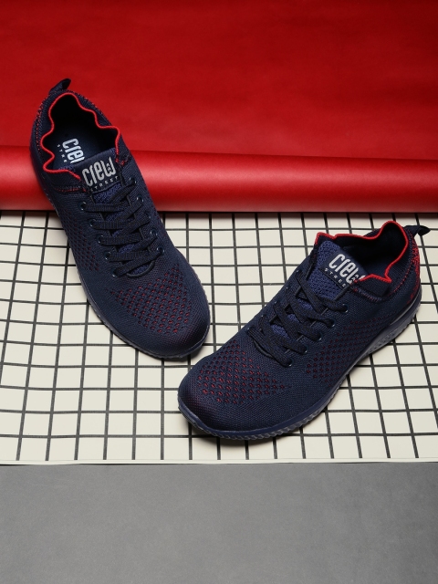 

Crew STREET Men Navy Blue & Red Woven Design Running Shoes