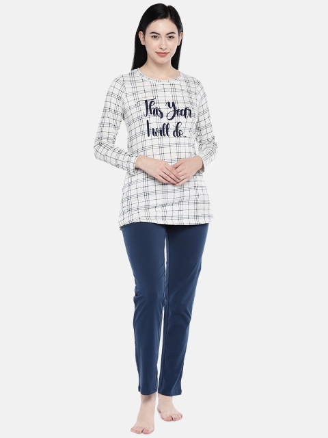 

Sweet Dreams Women White & Navy Blue Checked Night suit