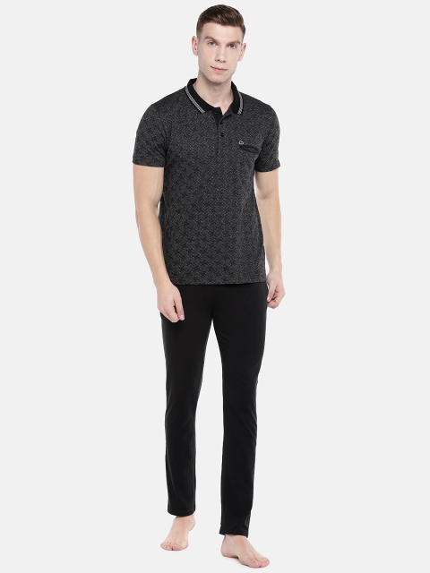 

Sweet Dreams Men Black Printed Night suit
