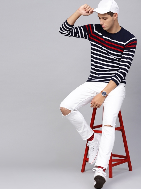 

Seven Rocks Men Navy Blue & White Slim Fit Striped Round Neck T-shirt