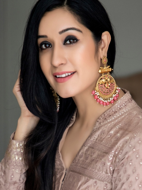 

Rubans Gold-Plated & Pink Handcrafted Pearl Embellished Circular Drop Earrings