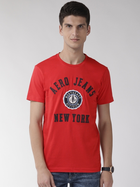 

Aeropostale Men Red & Navy Blue Appliaqe Detail Round Neck T-shirt