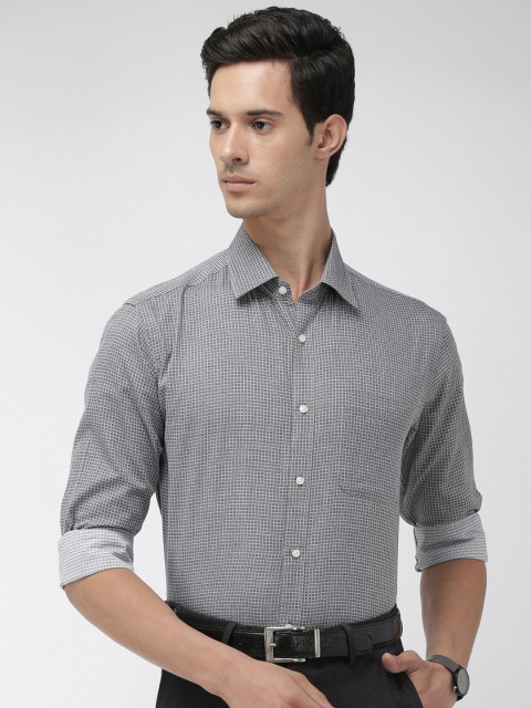 

Raymond Men Grey & White Slim Fit Checked Formal Shirt