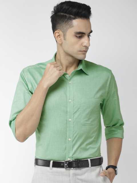 

Raymond Men Green Standard Slim Fit Solid Formal Shirt