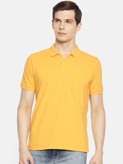 

Park Avenue Men Yellow Solid Slim Fit Polo Collar T-shirt